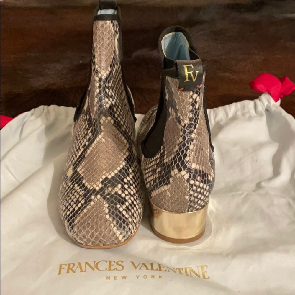 Frances Valentine snake booties sz:6.5